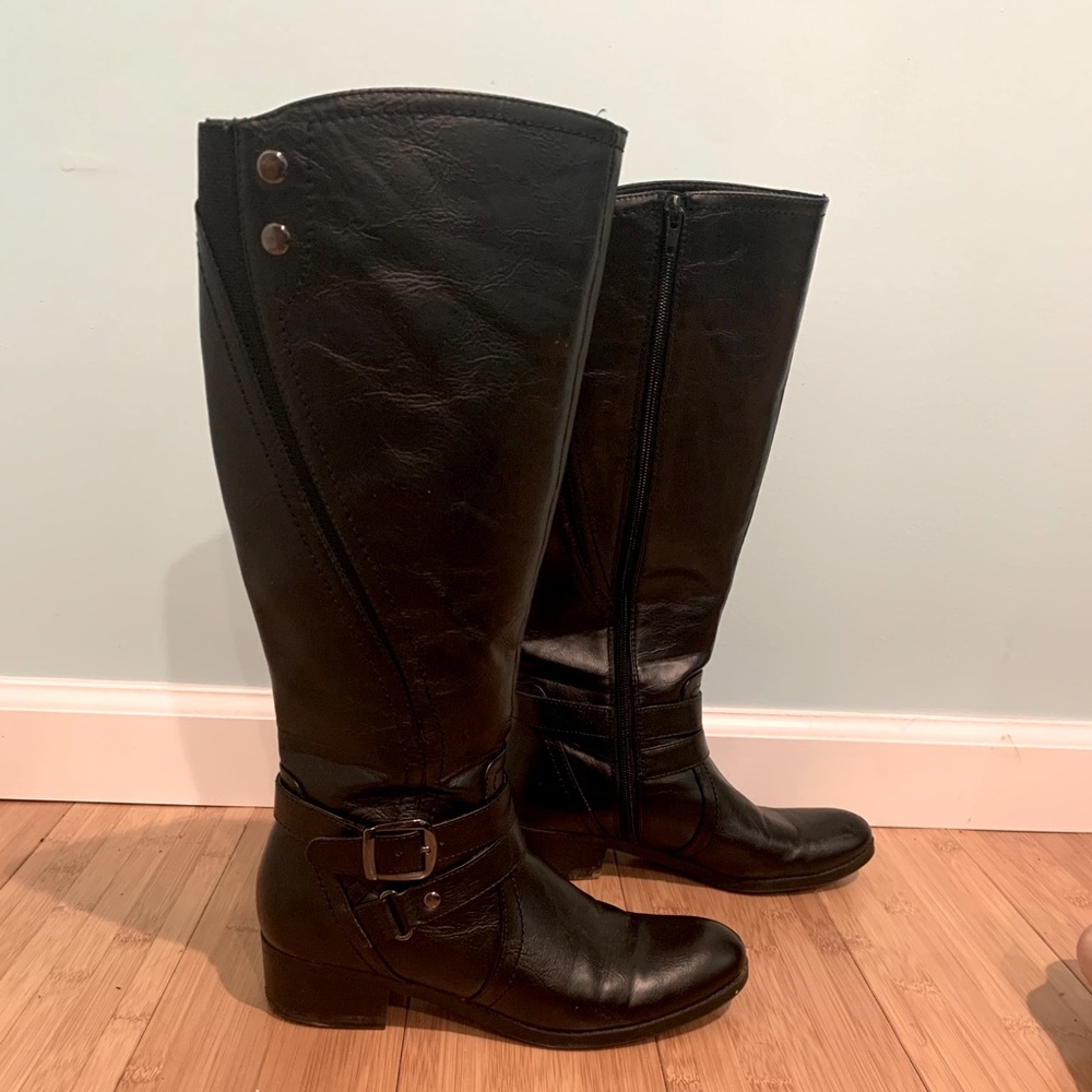 Black Boots